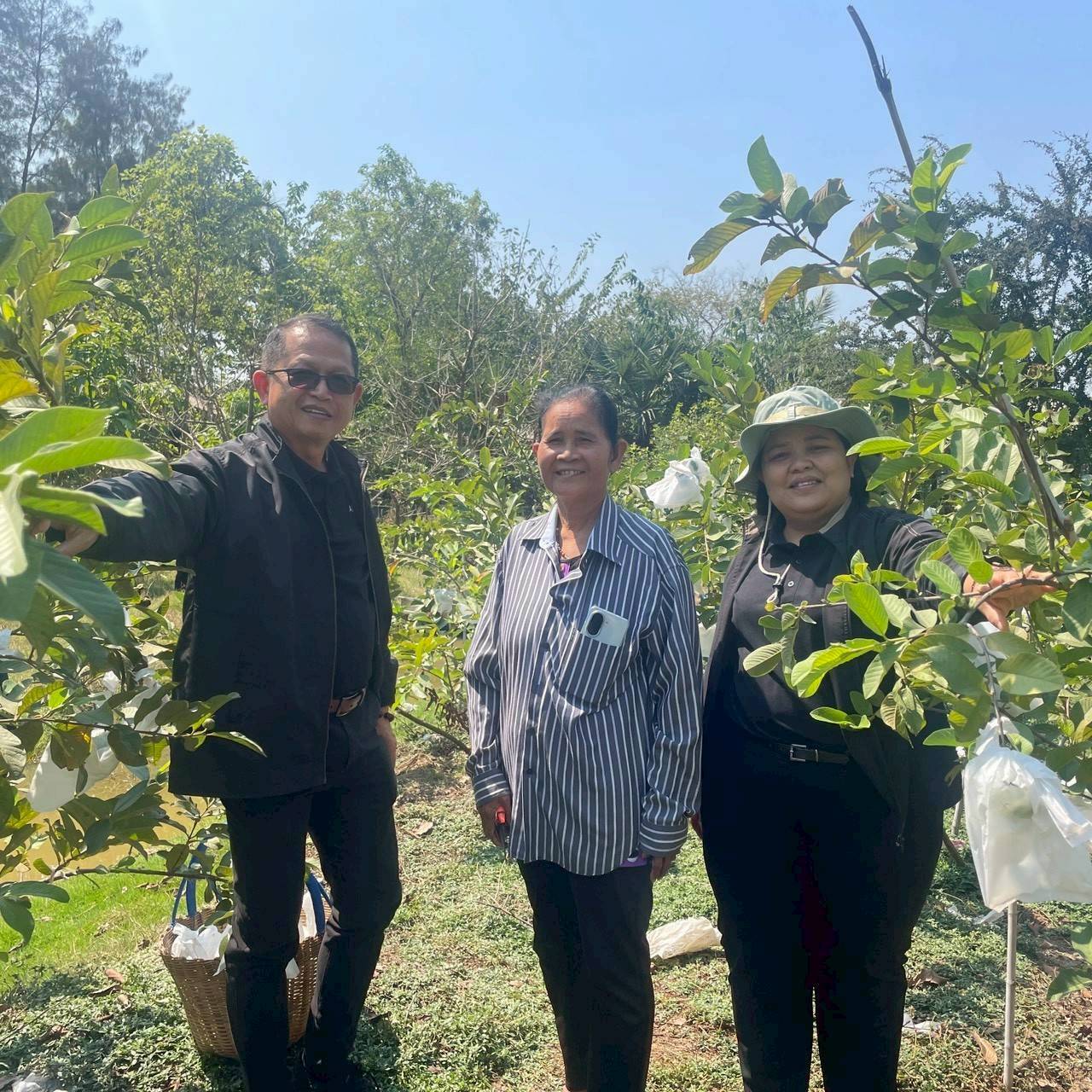 title - ผู้ตรวจราชการ ส.ป.ก. ประชุมตรวจติดตามความก้าวหน้าผลการดำเนินงานตามแผนการตรวจราชการ ประจำปีงบประมาณ พ.ศ. 2569 รอบที่ 1 เขตตรวจราชการที่ 2 จังหวัดนครปฐม และลงพื้นที่ตรวจเยี่ยมเกษตรกรในเขตปฏิรูปที่ดินจังหวัดนครปฐม